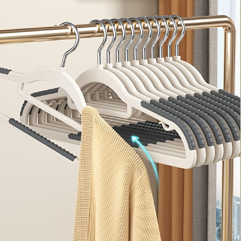 50-Pack Heavy-Duty Non-Slip Hangers (Includes 50 Clips) – Durable, Sturdy, Space-Saving Design; Suitable for Indoor Storage,  Outdoor Drying, and Clothing Display; Standard Hangers for Closet Organization — image 3 of 5