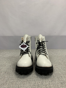 Y'Stride Shoes Comfortable Versatile Footwear for Daily, Sports & Casual Wear — image 3 of 7