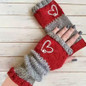 Autumn and winter heart-shaped contrasting color retro warm fashion finger gloves — image 14 of 42
