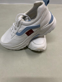 Custom shoes sneakers — image 2 of 6