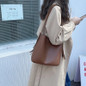 Retro large-capacity bags women's new fashion bucket bag French niche underarm bag Joker messenger bag — image 8 of 16