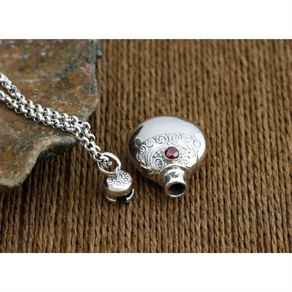 Antique Pendant Perfume Bottle Small Pot Openable Pendant Hollow Box Ladies Jewelry — image 1 of 8