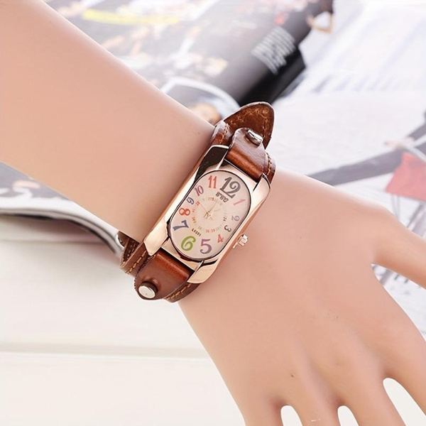 Color scale retro square women's quartz watch — image 1 of 22