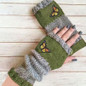 Autumn and winter heart-shaped contrasting color retro warm fashion finger gloves — image 42 of 42