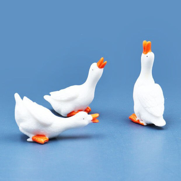 3pcs Cute Goose Figurine Miniatures Home Decoration Kawaii Accessories Desk Garden Decor — image 1 of 9