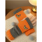 Autumn and winter heart-shaped contrasting color retro warm fashion finger gloves — image 8 of 42