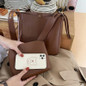 Retro large-capacity bags women's new fashion bucket bag French niche underarm bag Joker messenger bag — image 4 of 16
