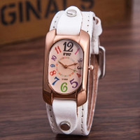 Color scale retro square women's quartz watch — image 2 of 22