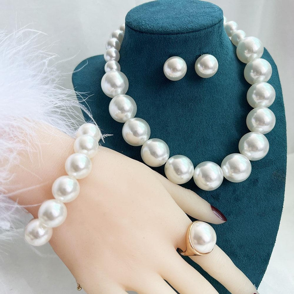4Pcs/Set Elegant Vintage Pearl Necklace Set Korean Style Women Choker Bridal Wedding Jewelry with Earrings Ring Fashion Accessories — image 1 of 55