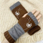 Autumn and winter heart-shaped contrasting color retro warm fashion finger gloves — image 12 of 20