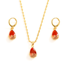 Water Drop Pendant Necklace Stud Earrings Woman 18K Yellow Gold Filled Womens Jewellery Red Crystal Jewellery Set — image 3 of 8