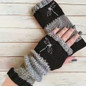 Autumn and winter heart-shaped contrasting color retro warm fashion finger gloves — image 33 of 42