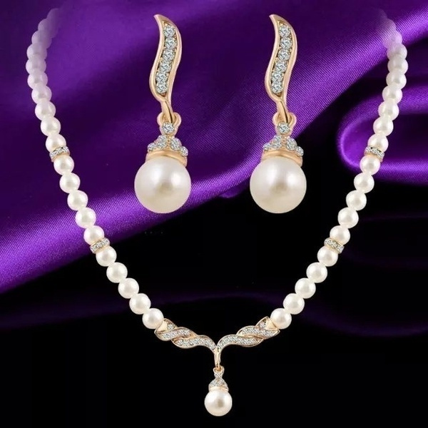 Wedding Charm Dangle Earrings Bridal Women Fashion Rhinestone Delicate Handmade Necklaces Jewelry Luxury Classics Accessories Crystal Pendant Necklace Drop Earring Set — image 1 of 12