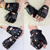 Men Unisex Artificial Leather Half-Finger Gloves Theatrical Punk Hip-Hop Driving Motorcycle Performance Party Fingerless Mittens BEW — image 2 of 14