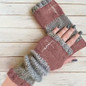 Autumn and winter heart-shaped contrasting color retro warm fashion finger gloves — image 31 of 42