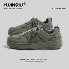 Retro Chunky Sole Sneakers for Men | Lightweight Casual Walking Shoes | Trendy Streetwear Fashion — image 3 of 11