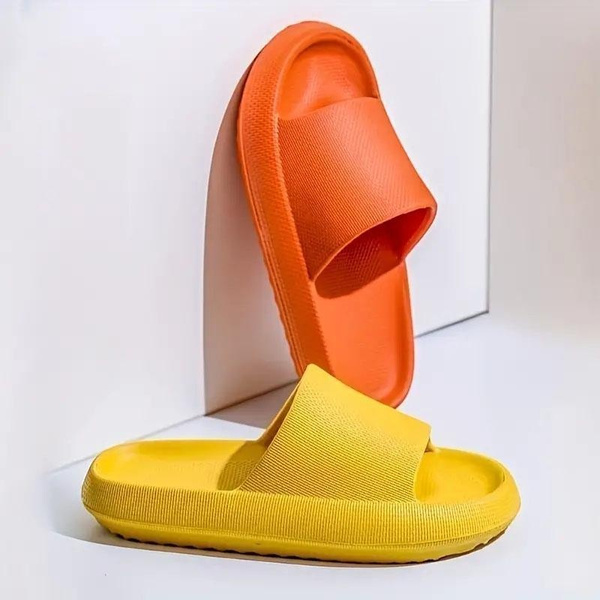 Slippers For Women Men, Super Soft Comfy Indoor Outdoor Slippers ,Summer Beach Sandals, Lightweight Open Toe House Slippers Bathroom Shower Anti-slip Slides Couples Slippers — image 1 of 25